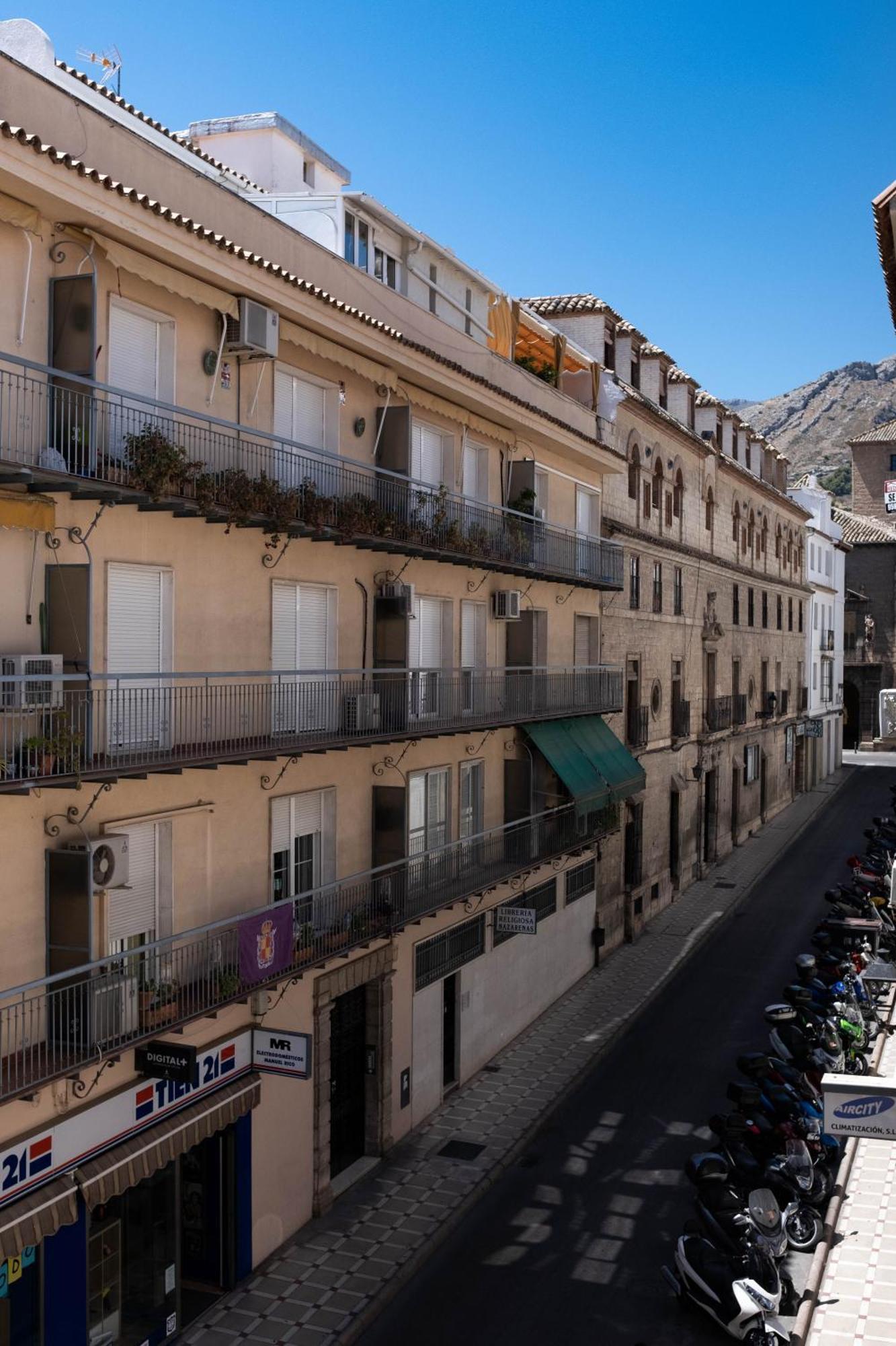 Velalma Pisos Centro Historico Apartment Jaen Ngoại thất bức ảnh